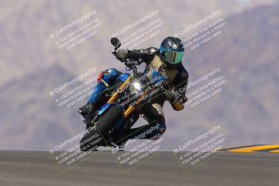 media/Oct-09-2022-SoCal Trackdays (Sun) [[95640aeeb6]]/Turn 9 (1pm)/